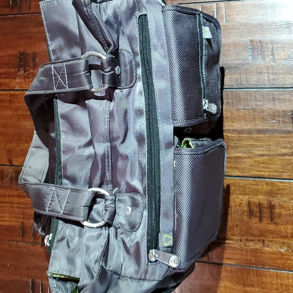 Diaper bag - Picture 2 of 9